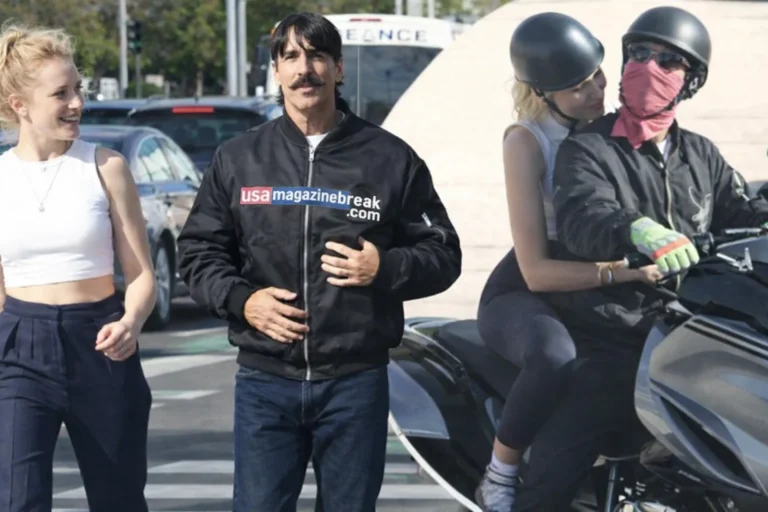 Anthony Kiedis's girlfriend